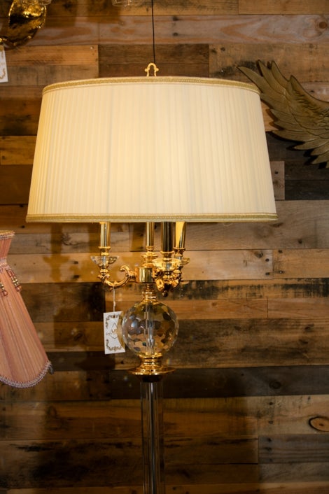 What Type Of Lighting To Highlight Your Ceiling?