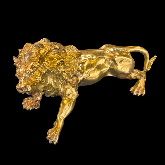 Handmade Italian Brass Lion Statue Luxurious Decorative Sculpture
