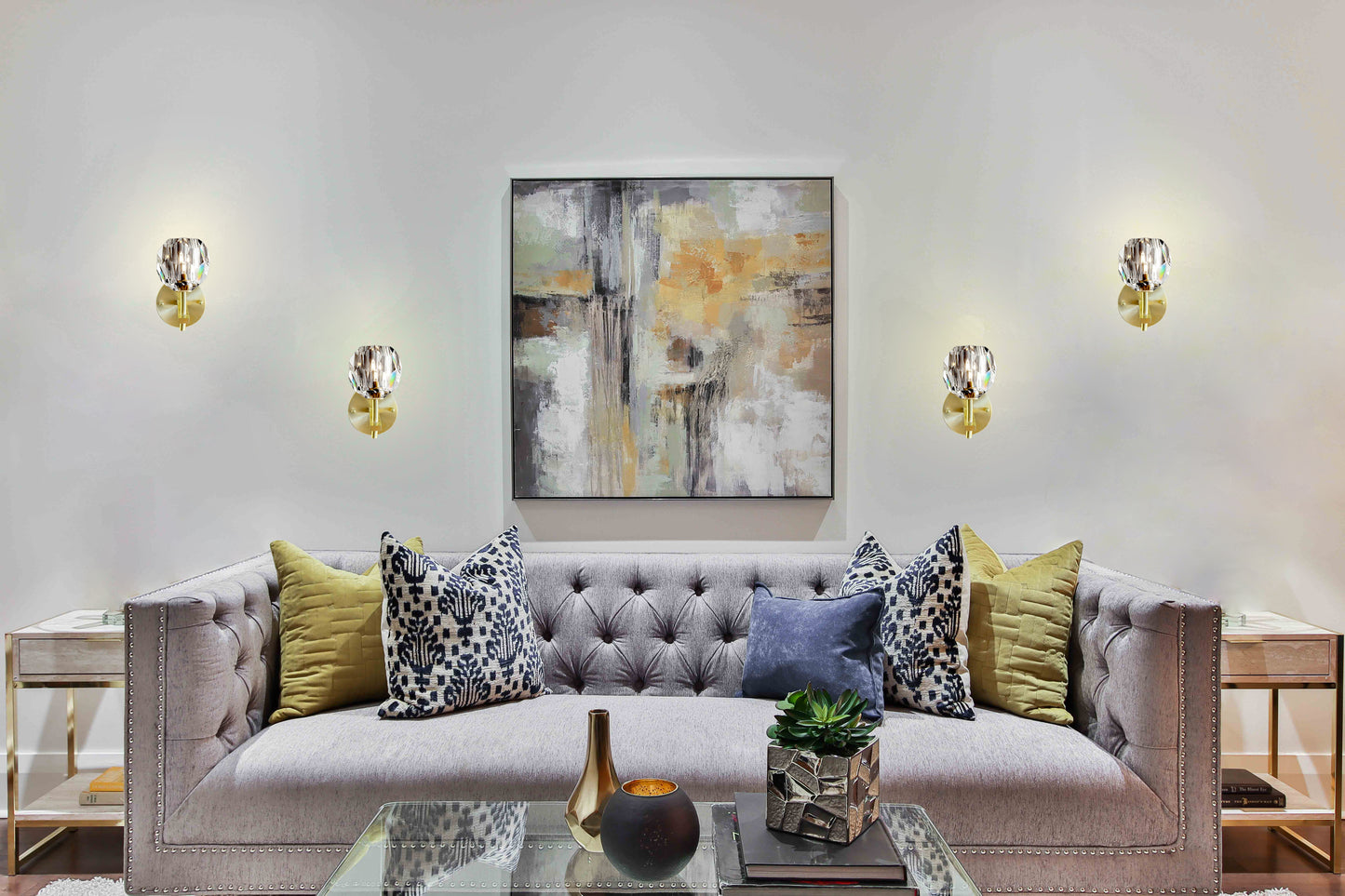 Modern Brass Crystal Wall Lamp – Dimmable with Elegant Gold Finish