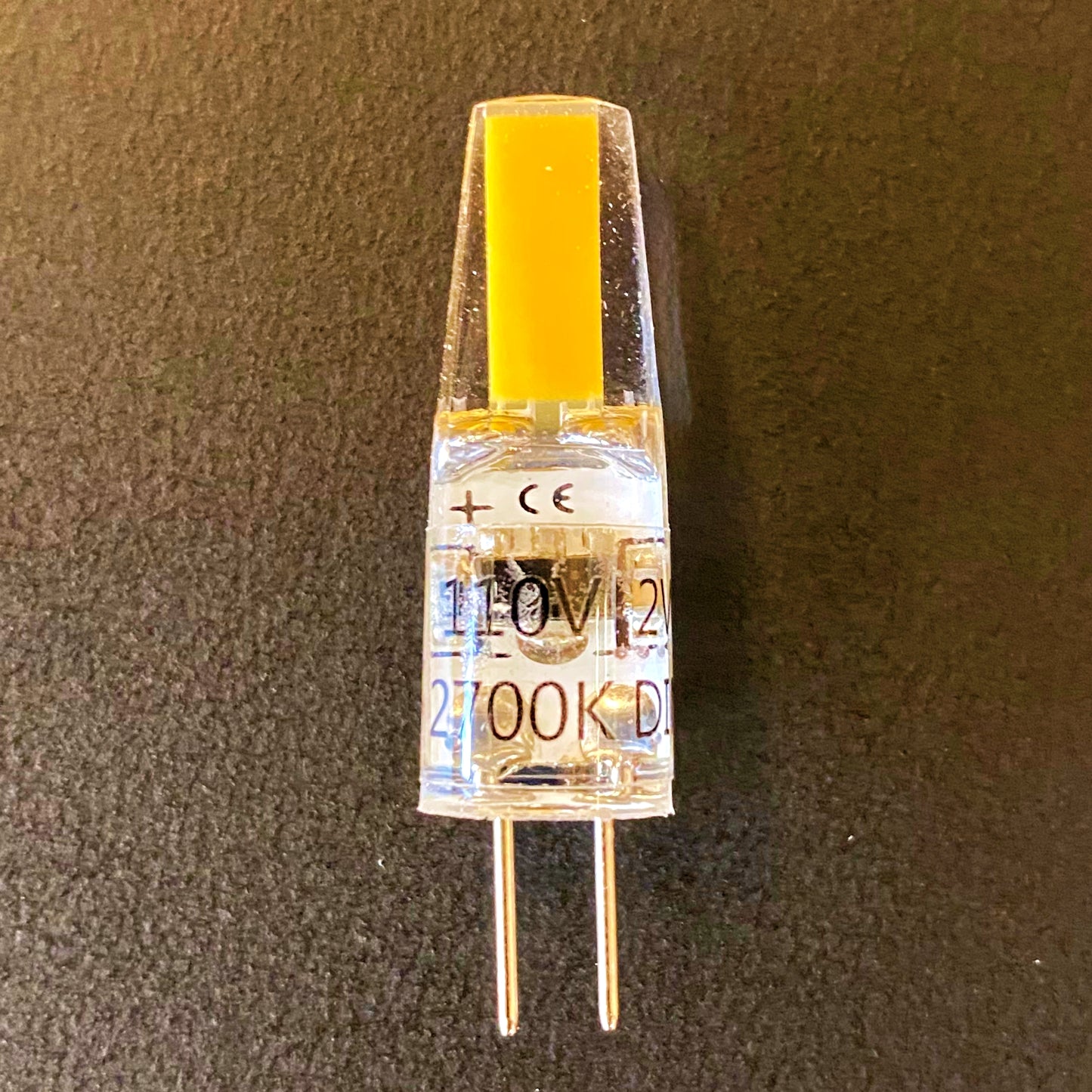 Single G4 LED bi-pin bulb warm white